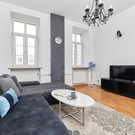 Apartment Rynek The Heart Of The City By Renters
